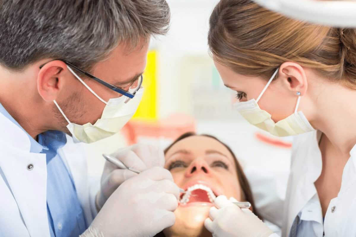 handling dental emergencies a simple guide in victoria