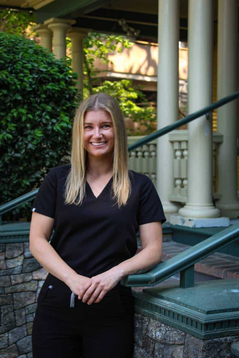 chantelle registered dental hygienist